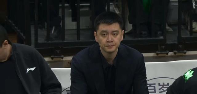 JHLJX, 外援杰隆布