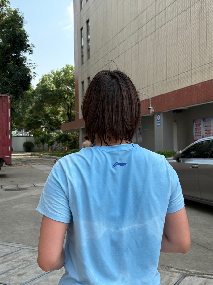 基地跑圈, 期之中, AA