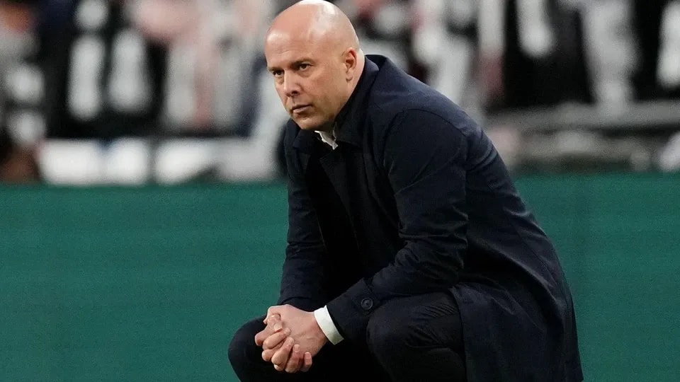 年让他白白, 提供