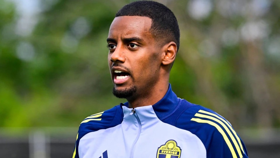 他只是个孩 他只是个孩