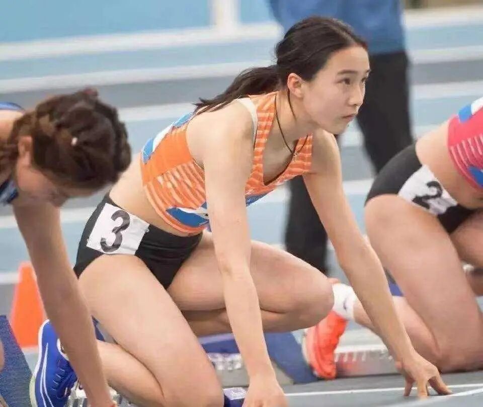 第三, 第二 第三, 第二