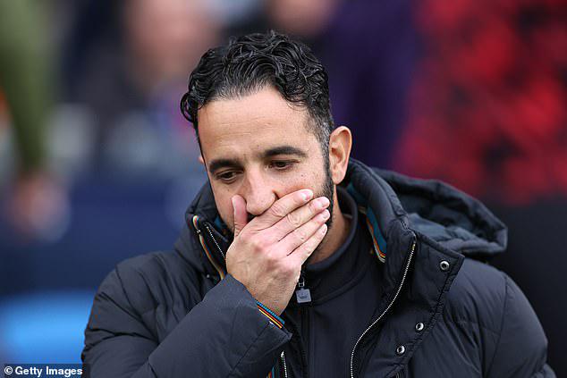 己的执教生 己的执教生