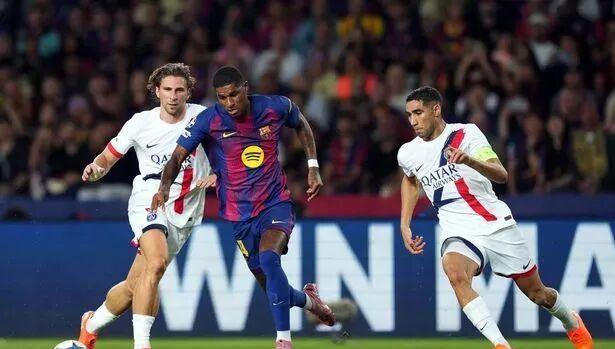 他应该树立, 称他是曼联, src 他应该树立, 称他是曼联, src