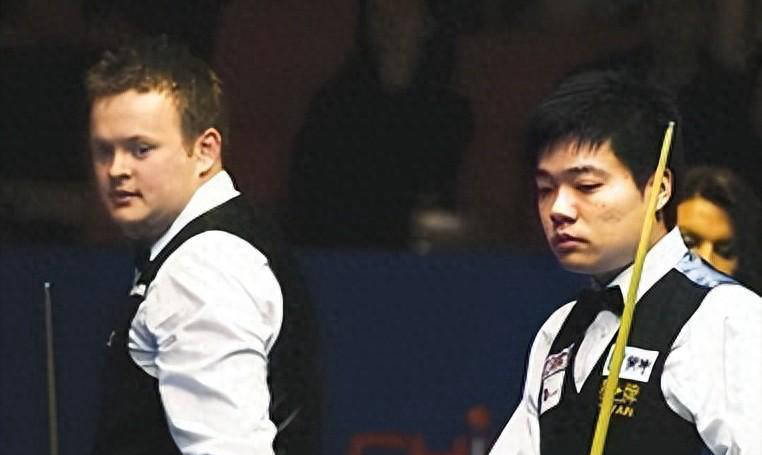 失误所致, 强名单正式 失误所致, 强名单正式